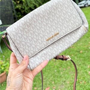 Michael Kors Crossbody Bag in Cream with Gold Accents